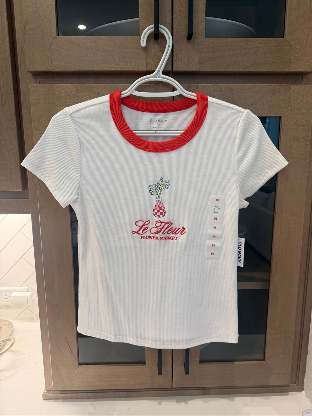 Old Navy White Tee with Red Collar and Floral Vase Graphic